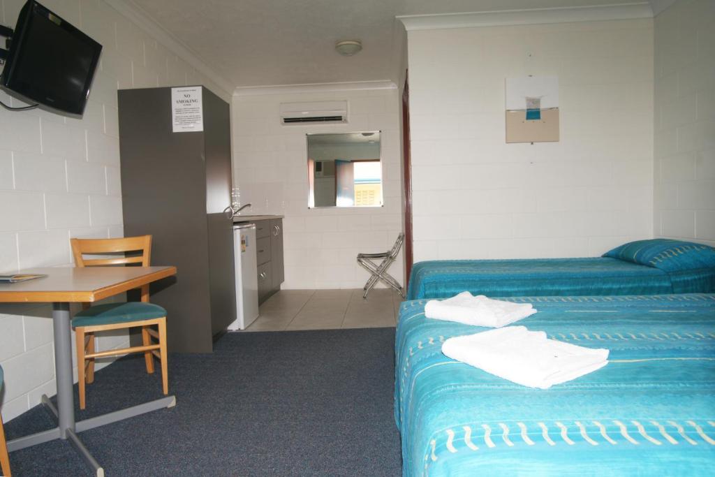 Cedar Lodge Motel Townsville Phòng bức ảnh